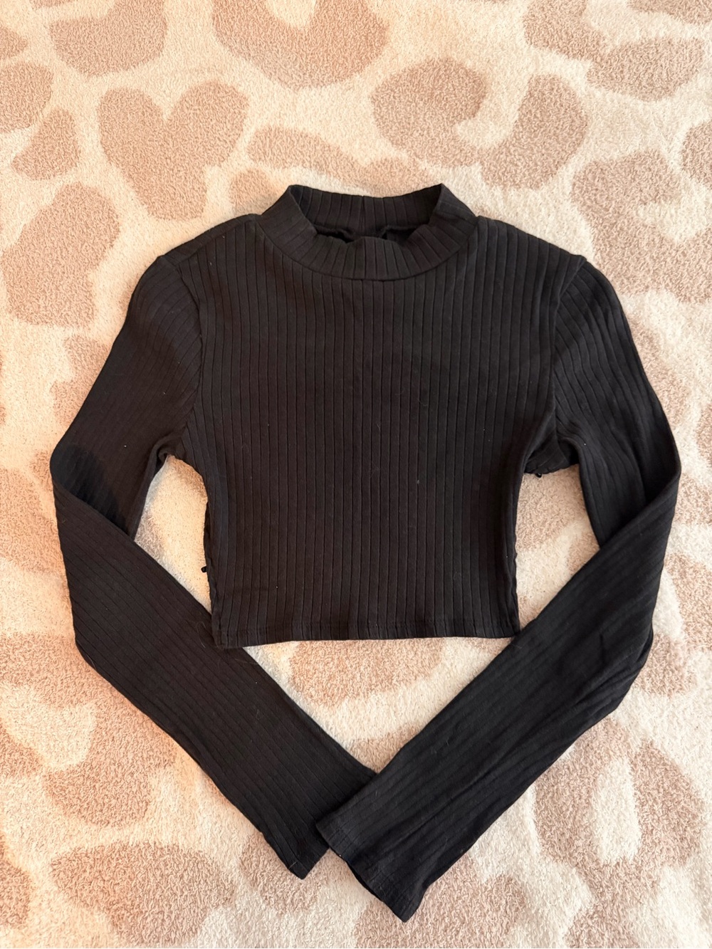 SHEIN Black Ribbed Cropped Long Sleeve Top